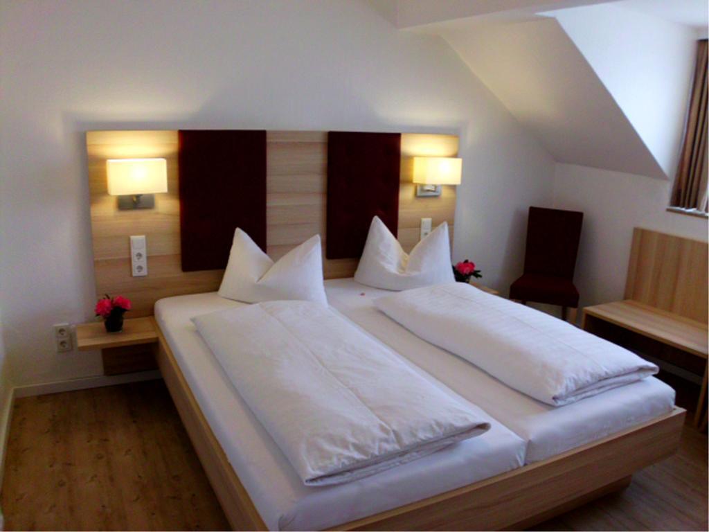 Hotel Zur Traube Velbert Ruang foto
